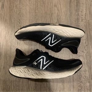 New Balance Fresh Foam X 1080v12 Black Thunder White M1080B12 Size 12